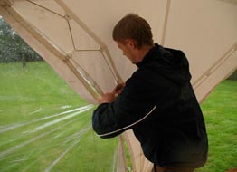 installing a marquee after deliverey